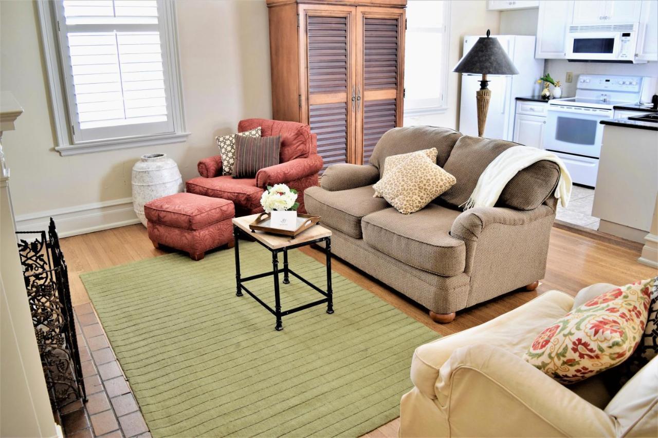 Jh Adams Inn, Trademark Collection By Wyndham Highpoint エクステリア 写真